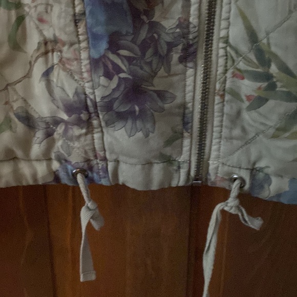 Marrakech Milano silky Lyocell floral, bomber jacket, size medium - Picture 3 of 4